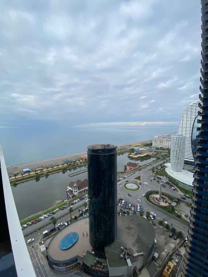 באטומי Orbi City Aparthotel מראה חיצוני תמונה