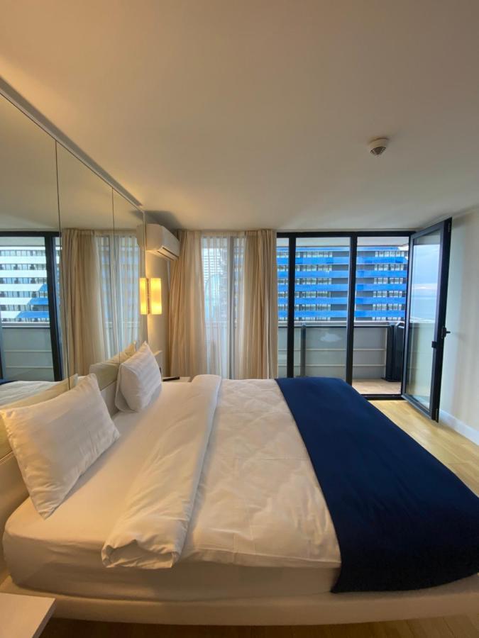 באטומי Orbi City Aparthotel מראה חיצוני תמונה