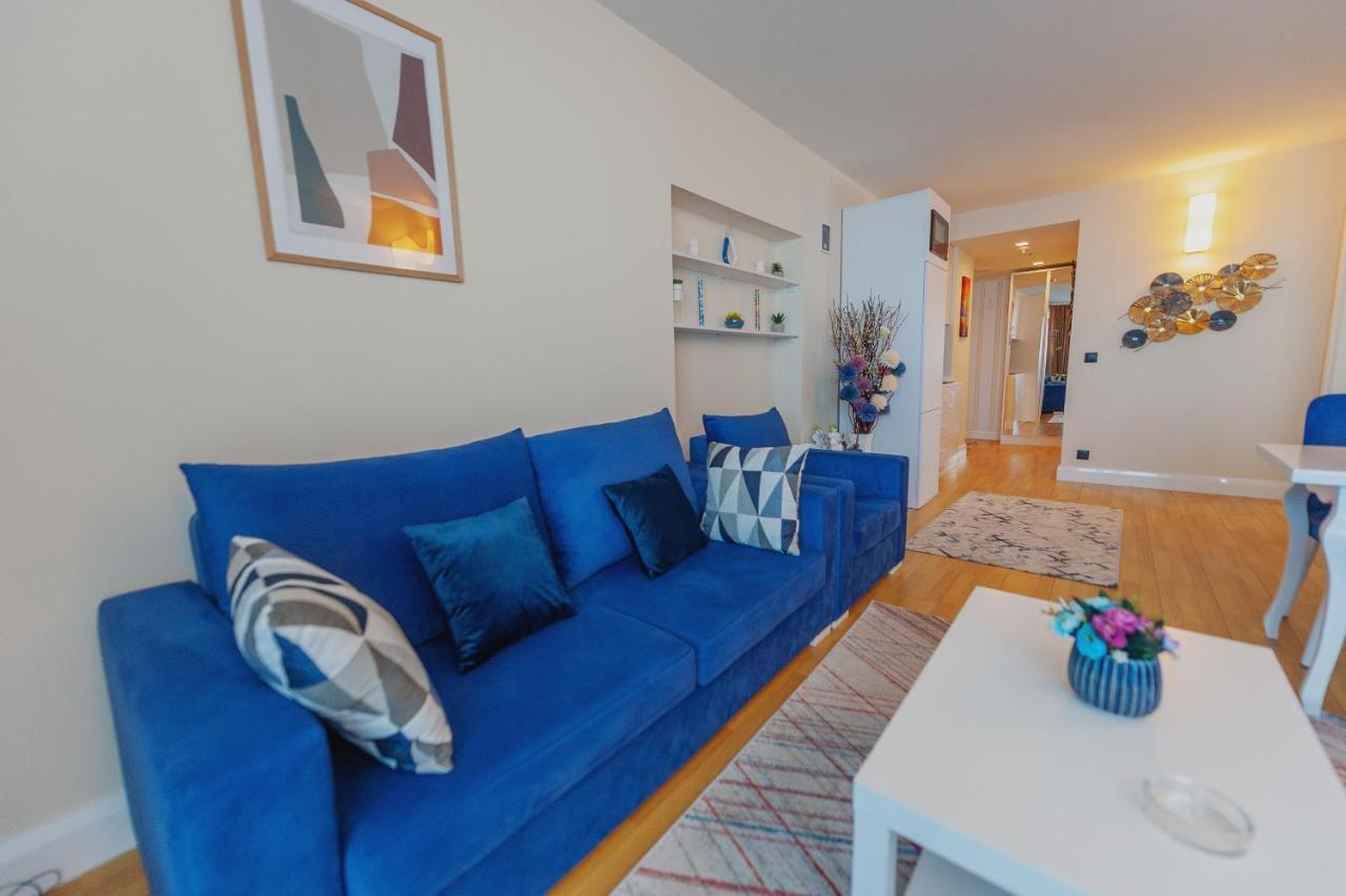 באטומי Orbi City Aparthotel מראה חיצוני תמונה